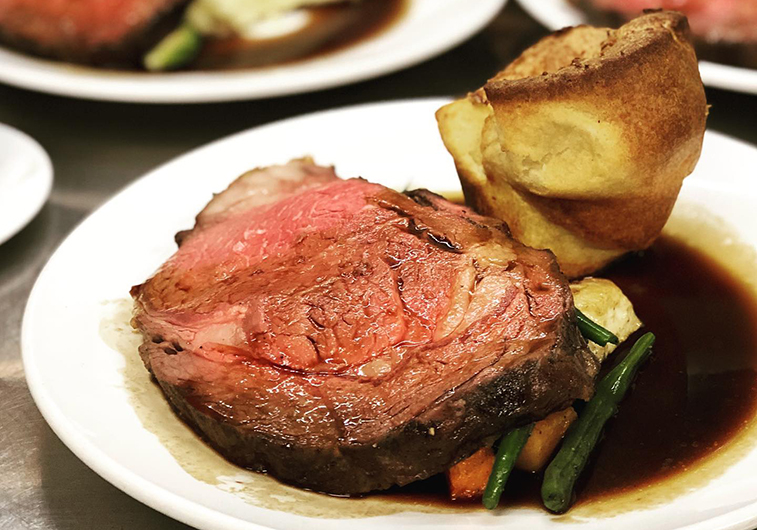Prime rib Sunday dinner at The Garrison House in Niagara-on-the-Lake, ON