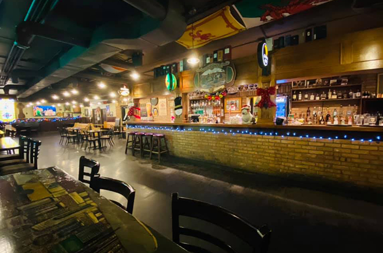 Bobby’s Place Olde World Tavern, Moose Jaw, SK