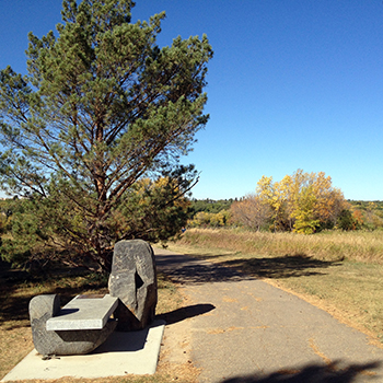 Meewasin Trail, photo by Daryl Mitchell, Wikimedia Commons